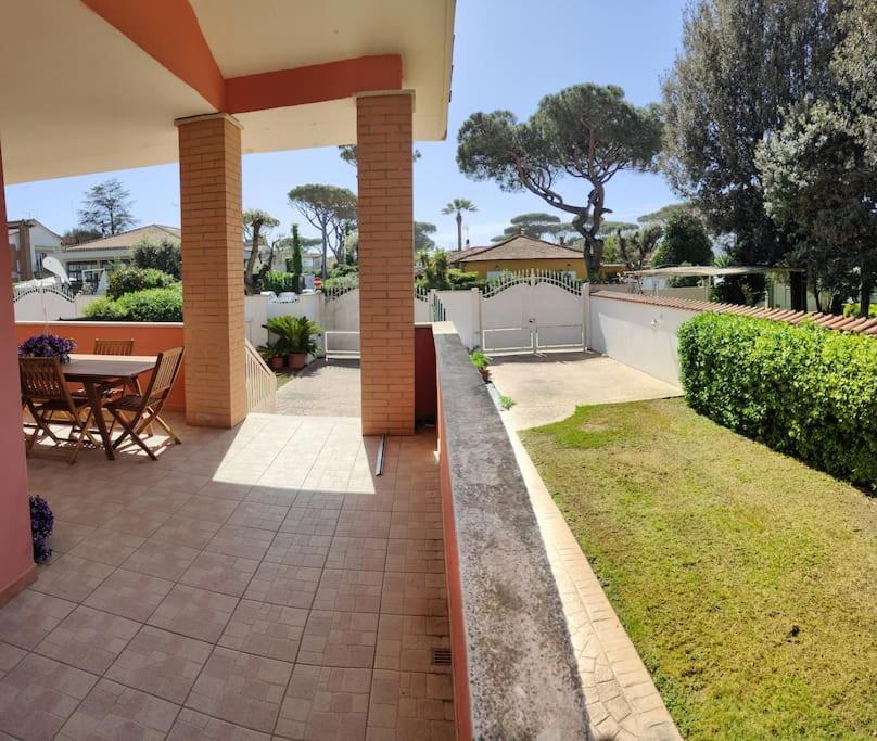 Villa Dolcevita Фреджене Екстериор снимка