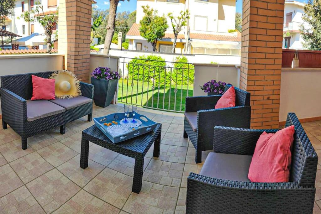 Villa Dolcevita Фреджене Екстериор снимка